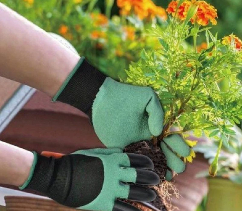 1 Pair New Gardening Gloves for Garden Digging Planting Garden Genie Gloves with 4 ABS Plastic Claws 9