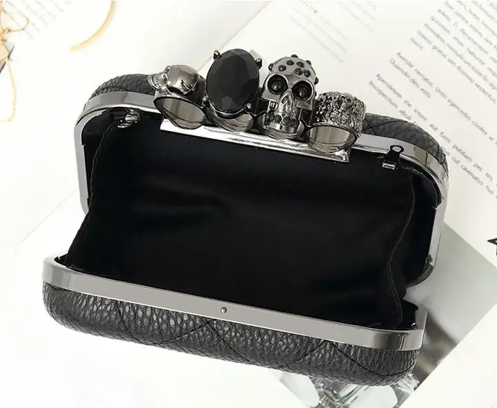 XGRAVITY Licthi Skin Sexy Ladies Clutch Bag Fashion Designer Chain Shoulder Bags Women Retro Skull Ring Mini Party Lady Bag A006