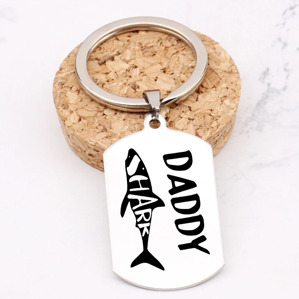 daddy shark keyring