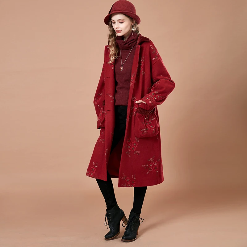 ARTKA 2018 Autumn and Winter New Women Vintage Red Lantern Sleeve Large Pocket Floral Embroidered Loog Woolen Coat WA10182D