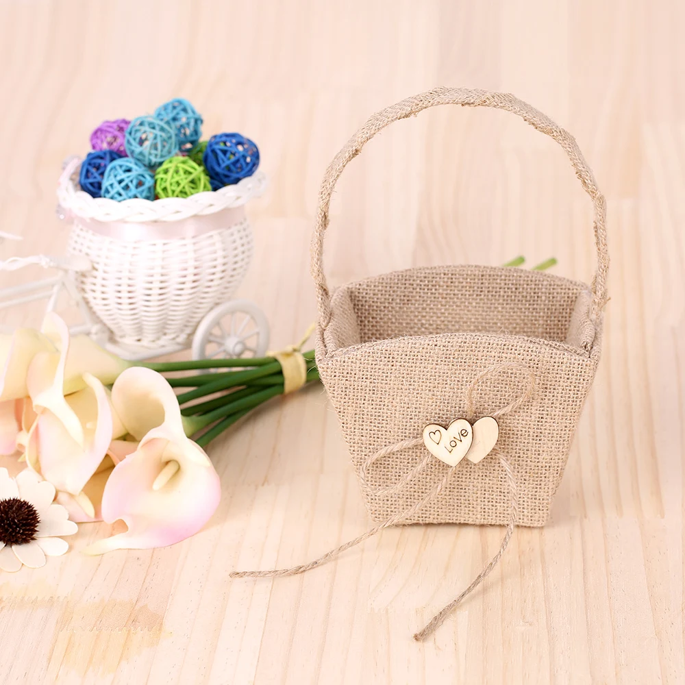 Vintage Rustic Wedding Burlap Flower Girl Basket with Wooden Heart Decoration Wedding Supplies