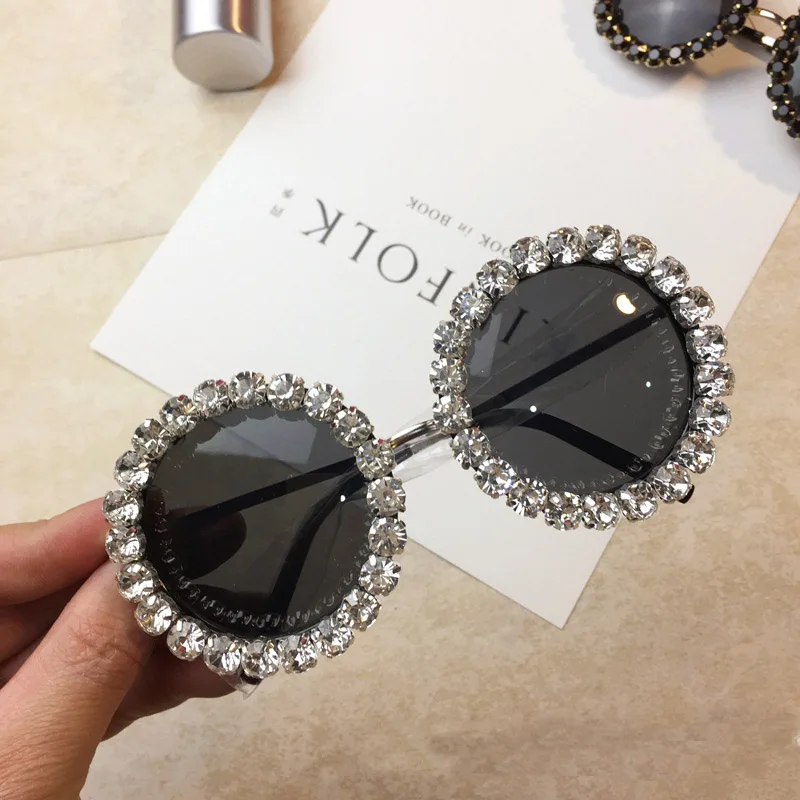 Ladies Fashion Luxury Rhinestone Round Sunglasses Classic Brand Big