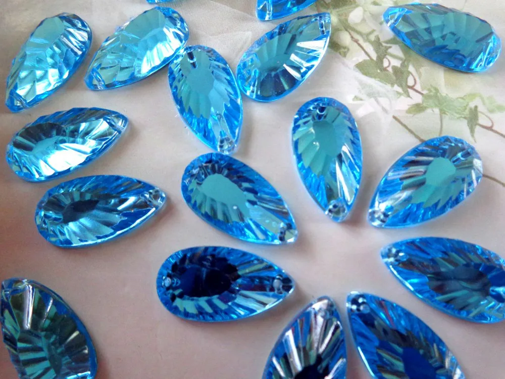 Gros goutte d'eau forme acrylique cristal 11*21mm bleu ciel coudre sur strass strass diamant pierre gemme 150 pcs/lot: Pas cher Gros goutte d'eau forme acrylique cristal 11*21mm bleu ciel coudre sur strass strass diamant pierre gemme 150 pcs/lot, Acheter Strass de qualité directement des fournisseurs de Chine:Gros goutte d'eau forme acrylique cristal 11*21mm bleu ciel coudre sur strass strass diamant pierre gemme 150 pcs/lot
Appréciez✓Transport maritime gratuit dans le monde entier ✓Vente à durée limitée✓Facile à rendre Nom de la marque: zbroh Taille: 11*21mm Matériel: Acrylique Techniques: Coudre Forme: water drop Style: Flatback Type de produit: Strass Utilisation: Sacs,Vêtement,Chaussures Type de strass: Strass en vrac condition: brand new shipping: CPAM/Epacket,Free shipping qualiity: High Quality holes: 2 holes handling time: 4 days quantity: 150pcs/bag is_customized: Yes shape: water drop 