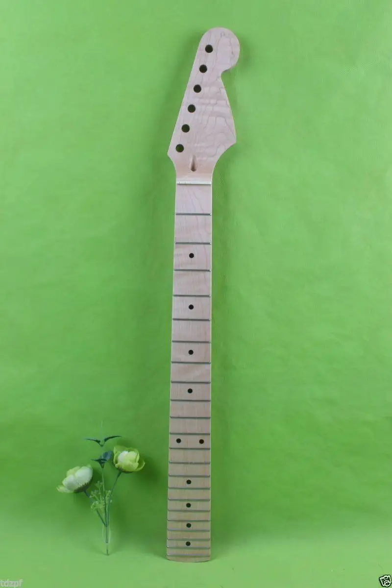 

new electric Guitar neck Flame maple wood clear coat 22 fret 25.5 inch #1777