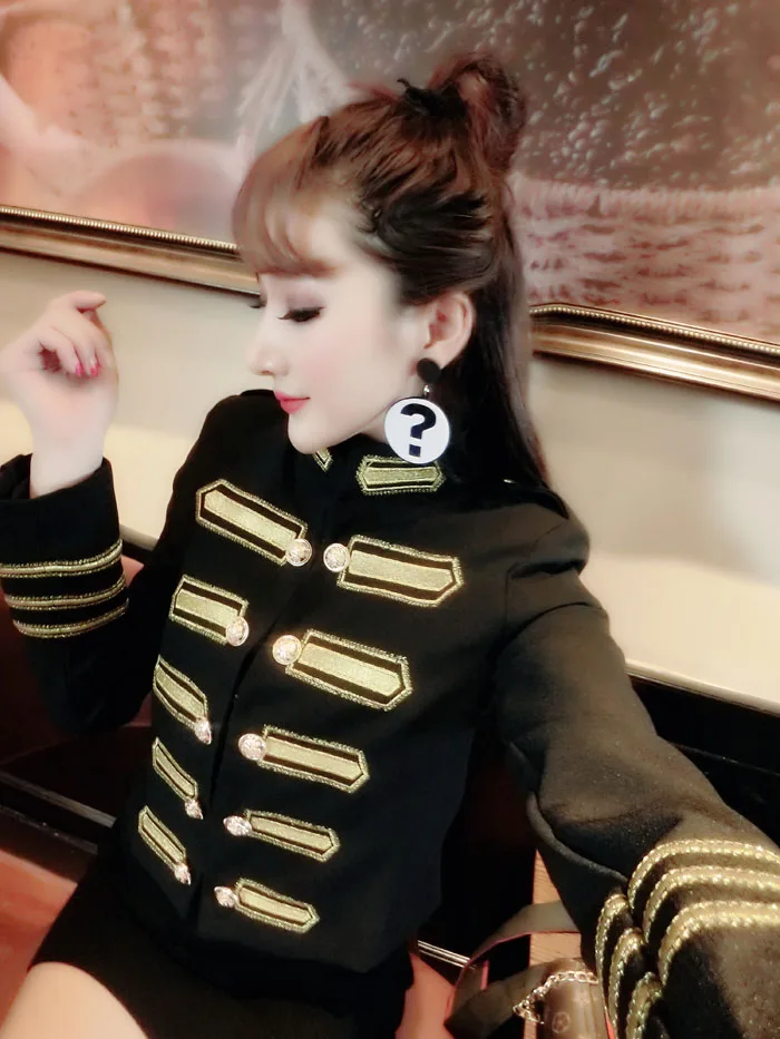 

Small suit female 2018 spring and autumn retro palace style collar collar double-breasted short jacket slim jacket