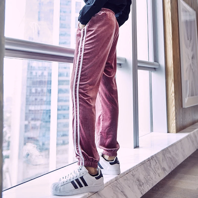 

High Quality New 2018 Elastic Waist Women Velvet Sports Loose Lantern Pants Thick Dry Quick Wide Leg Pants Running Gym Trousers