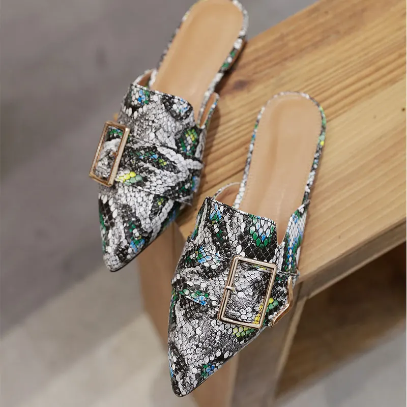 

Big Size 41 New Flats Mules Snake Print Women Slippers Sandals Metal Buckle Pointed Toe Women Mules Outside Slippers Slides