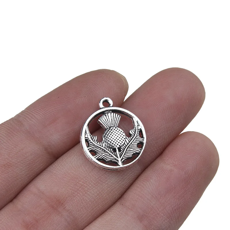 

Lucky Eye Pineappl Charms Vintage Silver Alloy Pendant DIY Jewelry Accessories Necklace Bracelet Earrings KeyChain EY3105