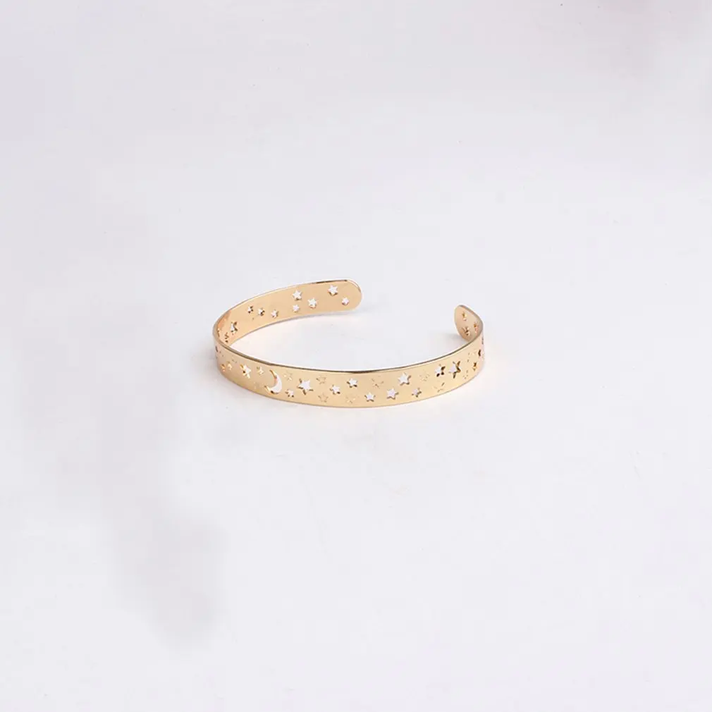 

Yr078 Hollowed Out Star Open Copper Bracelet Decoration Gift Preresent