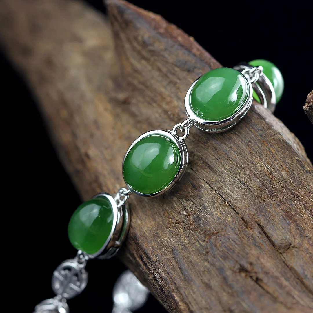 

S925 pure silver ornaments hand act the role of original design fashion lady pigeon eggs hetian jade bracelet