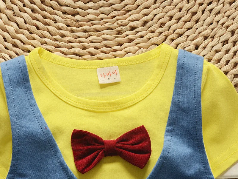 Летняя футболка с бантом для маленьких мальчиков+ штаны, комплект одежды для новорожденных Одежда для маленьких мальчиков Детский Костюм Джентльмена спортивный костюм для младенцев