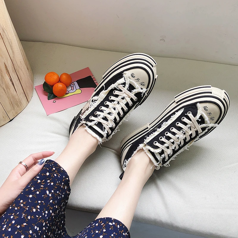 

YRRFUOT Casual Shoes For Women Air Mesh Light Breathable Woman Fashion Sneaker Spring Zapatos Mujer Leisure Sneakers For Women