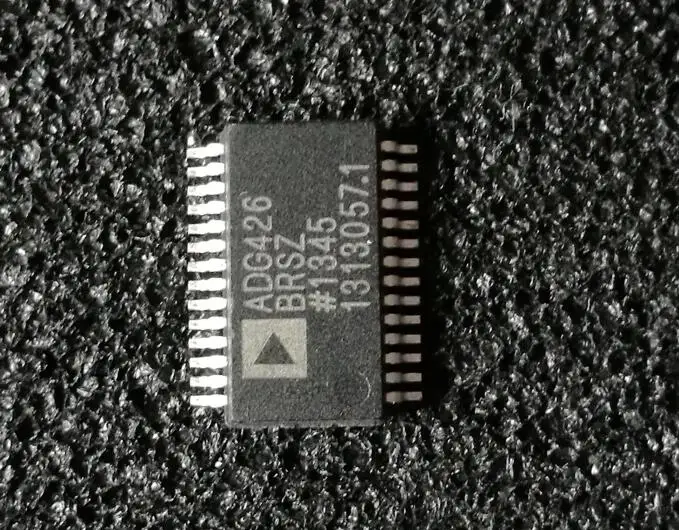 

2pcs/lot ADG426 ADG426BRS ADG426BRSZ SSOP28