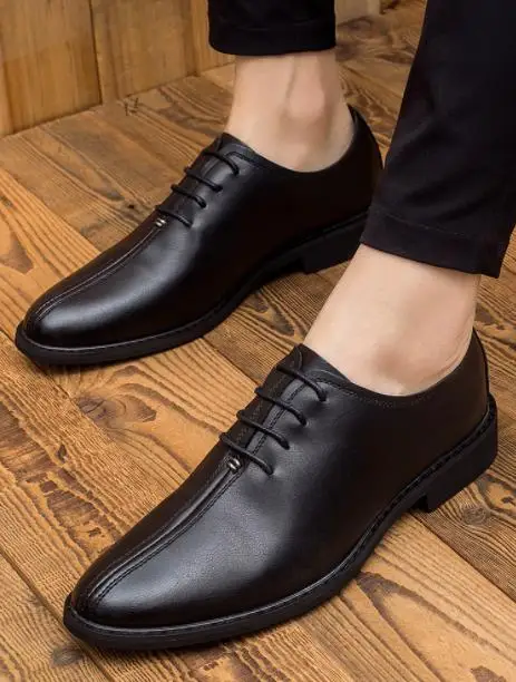 

Real leather comfortable soft face Korean version of the tide British men's shoes pointed men raised business casual shoes men f
