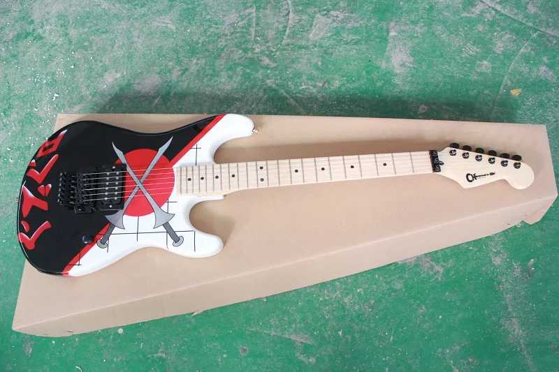 Charvel San Dimas 25-летие Меч шаблон Подпись Электрогитары Черный аксессуары