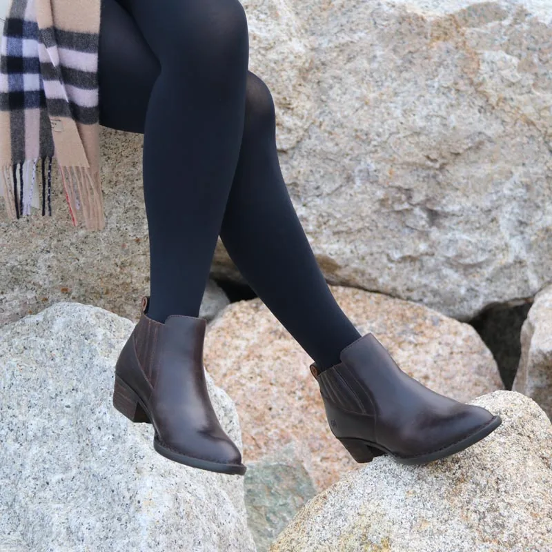 

17 years of winter and autumn, new high-end leather shoes and women's short boots