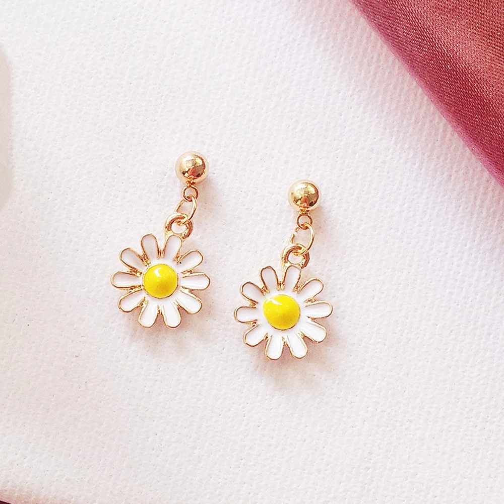 Temperament beautiful flowers stud earrings fashion metal stud earrings female sunflower flowers stud earrings for woman Jewelry Elegant Gift (4)