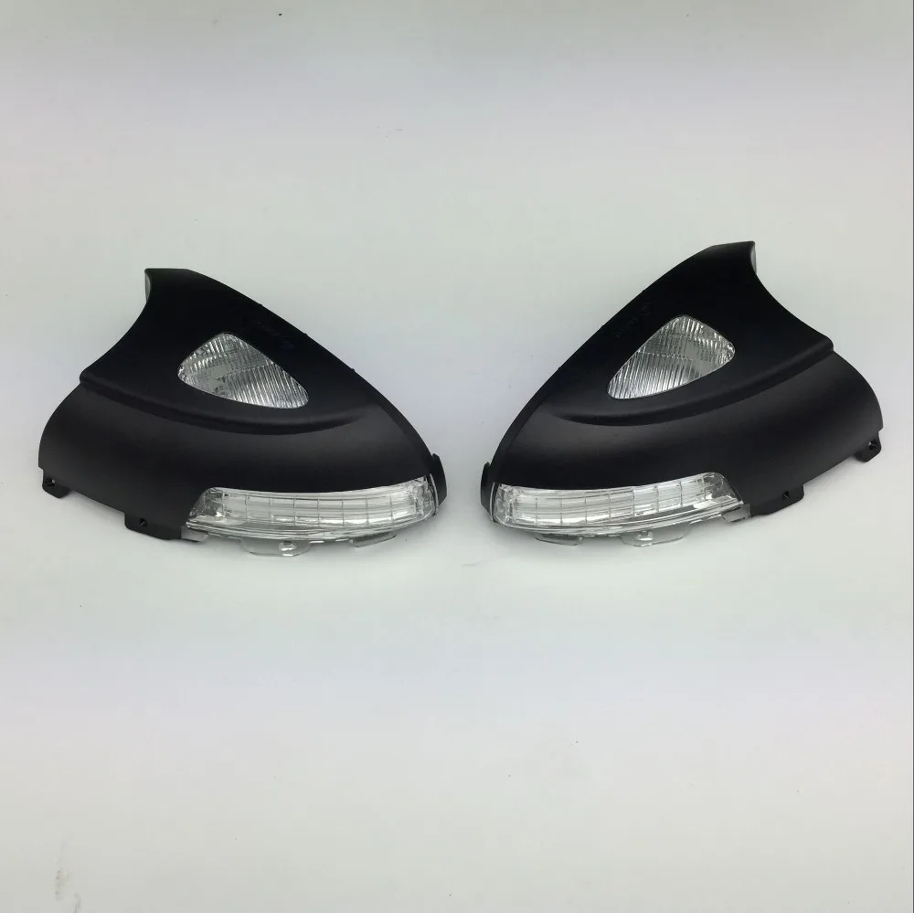 4L 2005- Mirror Turn Signal Light RIGHT 4L0949102 AUDI Q7