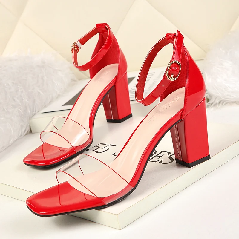 

Fashionable square-headed, open-toed, transparent high-heeled shoes with slim straps, thick-heeled professional OL women's shoes