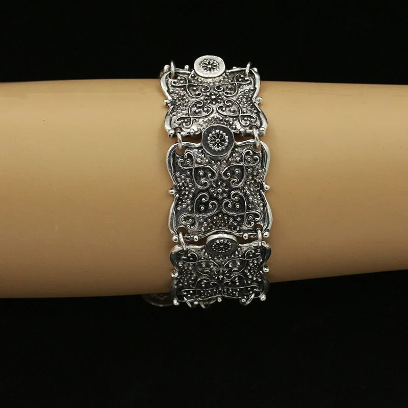 

New Bracelet Set European Fashion Temperament 8 Word Love Heart Bracelet For Women Female Jewelry