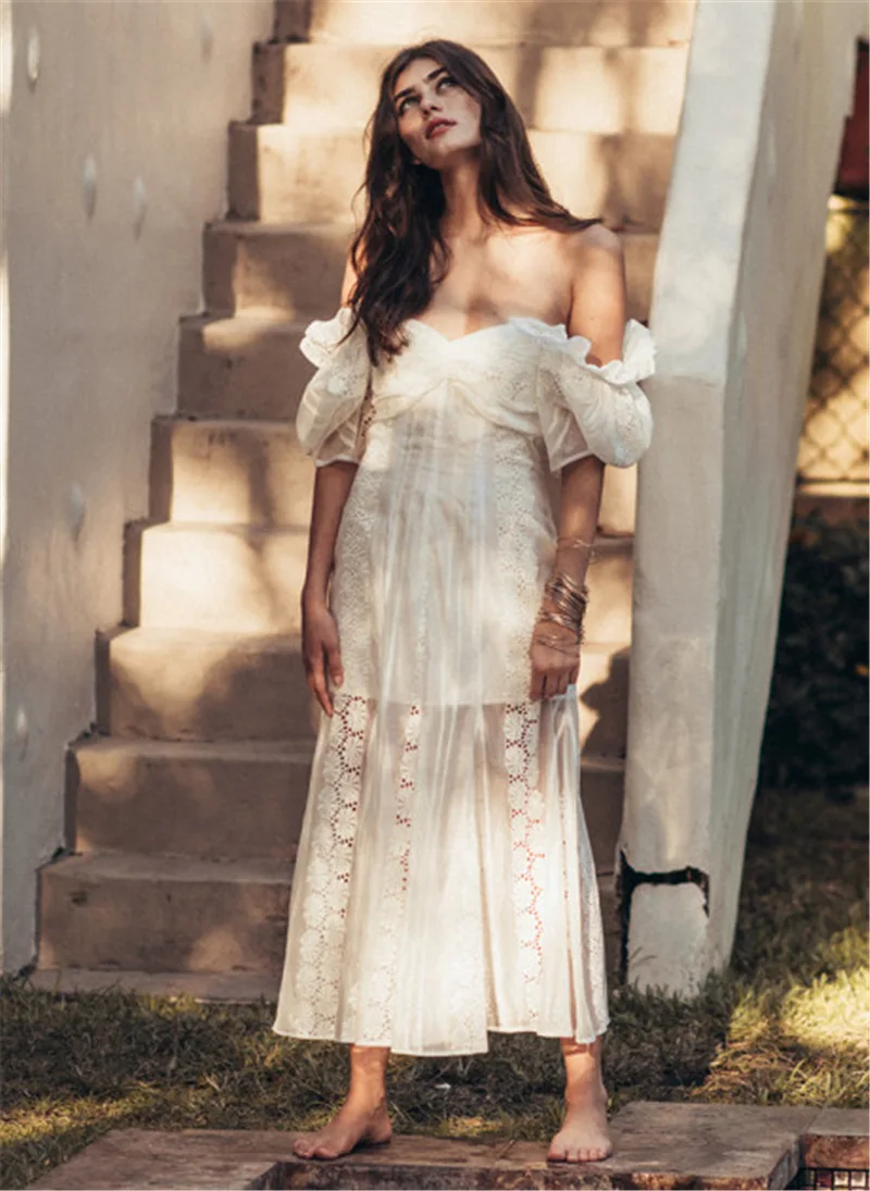 

High-end Customized 2019 Goddess Palace Wind Bubble Sleeve Elegant Open Croup Dress Women Slash Neck Zippers A-Line Dress