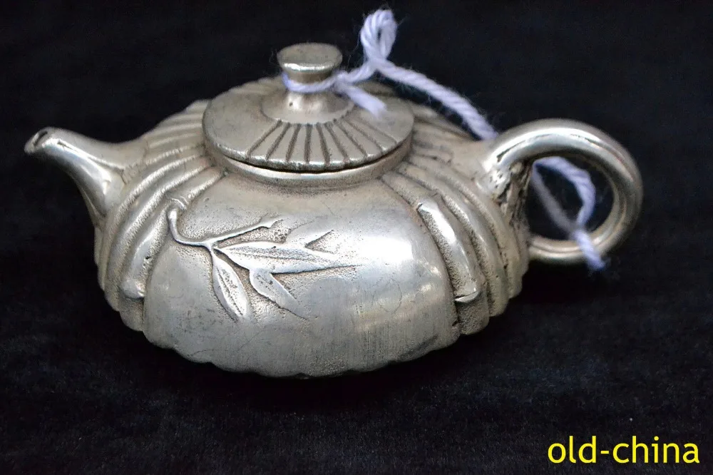 

wedding decoration wonder chinese Culture Style Old tibet silver handwork leaf rare antique Teapot