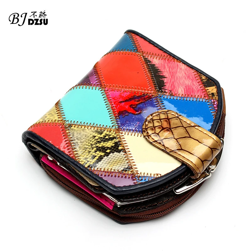 

2017 new leather patent leather purse ladies purse short paragraph buckle small semicircle purse wallet foreign trade