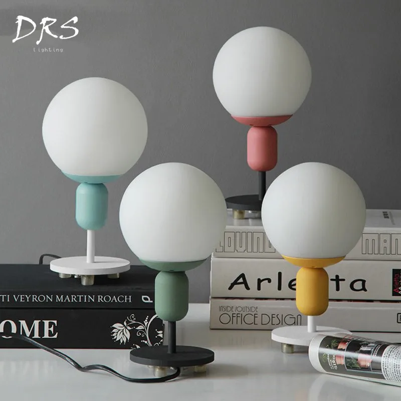 

Designer Desk Lamp Personality Nordic Children's Room Bedside Lights Study Macaron Ball Table Lamp Decor Home Luminaria Lampara