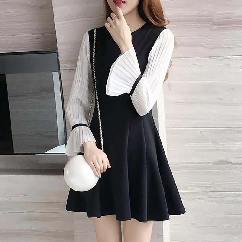 

None Women Spring Summer Flare Sleeve Slim Dress