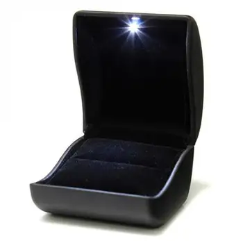 

Creative PU Leather LED lights Luminous Ring Box Pendant Box Propose Engagement Weding Ring Pendants Gift Box 3 color 50pcs/lot