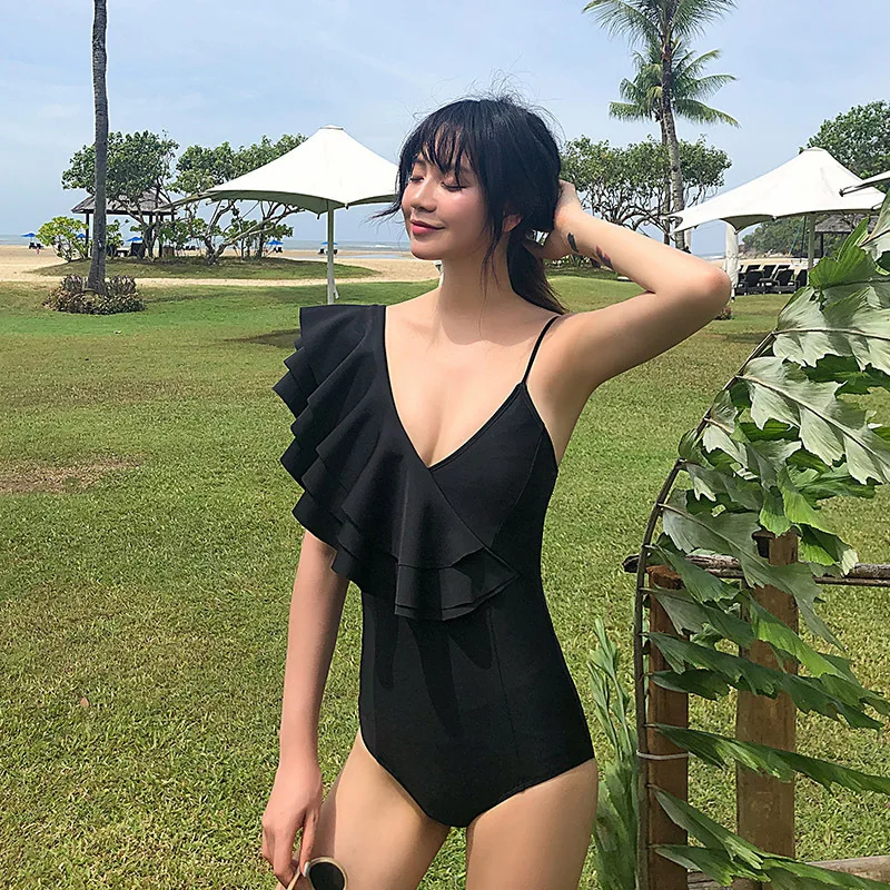 

Sexy One Piece Swimsuit 2019 Hot For Women Bikini Black Single Leaf Stomach Beach Solid Spandex Sierra Surfer Woman Big Size