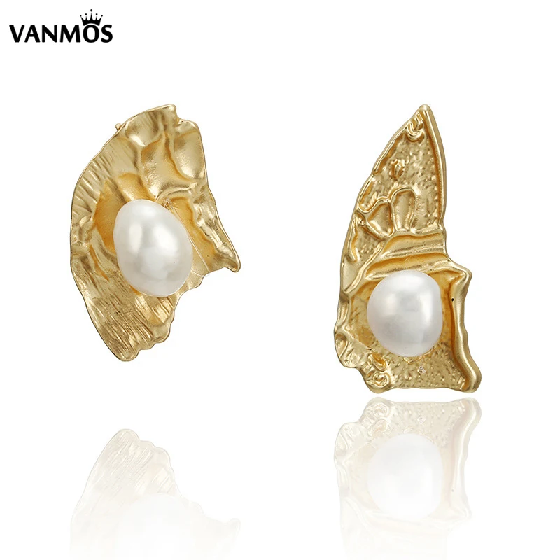 

Vanmos New Boho Irregular Imitation Pearl Drop Earrings for Women Girls Bright Gold Color Alloy Dangle Earrings Jewelry Gift