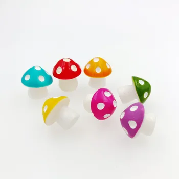 

10pieces 11mm mini resin mushroom Fairy Garden Miniatures Mini Gnomes Moss Terrariums Resin Crafts Figurines Decoration