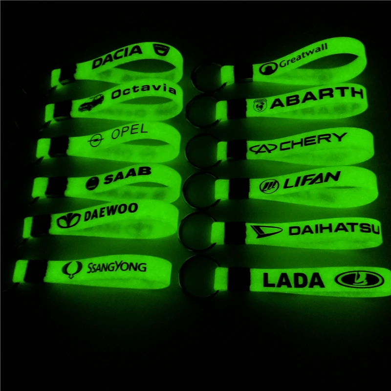 

Luminous Car sticker KeyRing for opel ford focus fiesta toyota DACIA lada skoda Mercedes Renault Volkswagen BMW AUDI Car styling