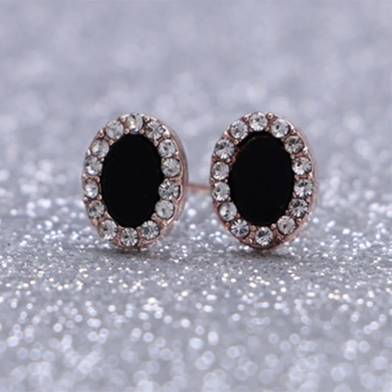 

2019high quality version fashion Wild Simple Stud Earrings silver Beautiful gift accessories