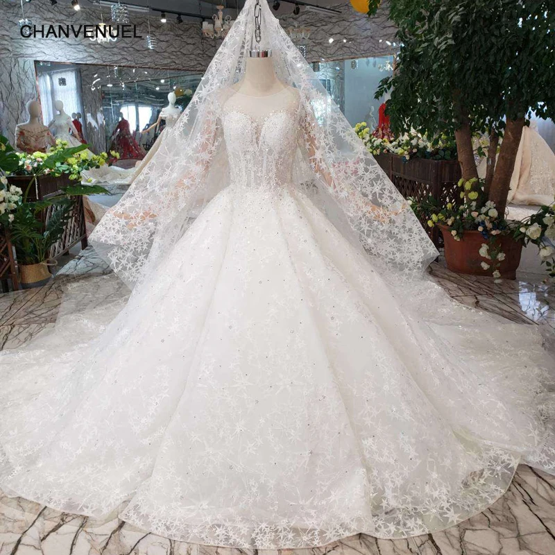 ballgown with veil