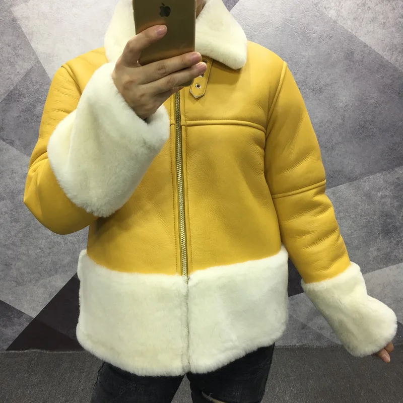 

real leather and fur jacket 2018 New Women Lamb fur Bomber jacket sheepskin lady Double face Shearling sheep thick warm Coat