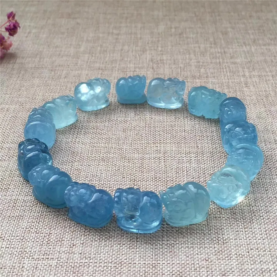 

Genuine Blue Natural Stone Bracelets Pi Xiu Shape Crystal Bead Stretch Power Bracelets For Women Men AAAAA