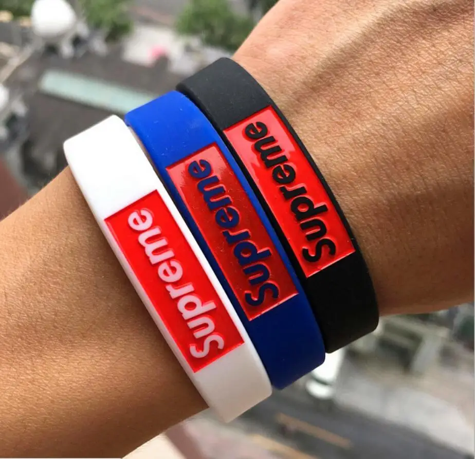 4pcs lot supreme Bracelets model 4 color sports Silicone Bracelet model Party Favors gifts MC wristband