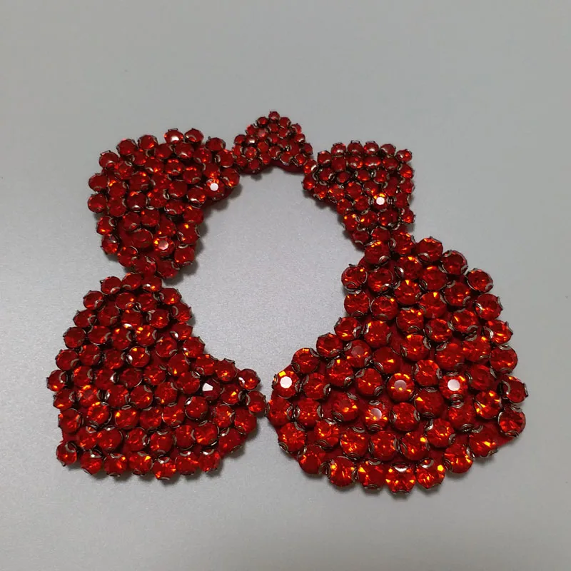 

5pcs/lot heart rhinestone beaded Patches for clothing Sequins embroidered patch heart sew on parches appliques for bags hats