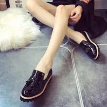 Fashion Spring Womens Oxfords Shoes Slip On Tassel Faux Leather Oxfords for Women Casual Comfort Ladies Shoes