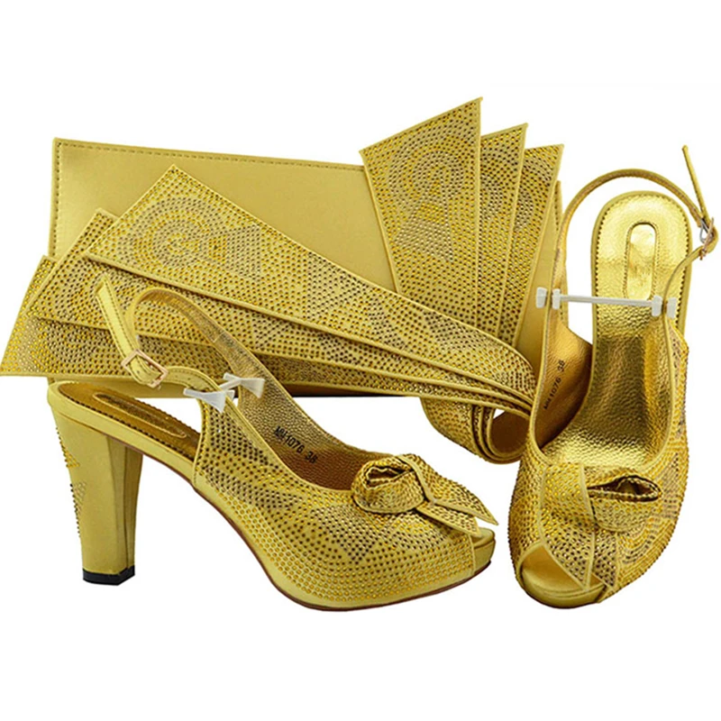 

African Ladies Shoes and Bags Set with Appliques Italian Shoes with Matching Bags for Women African Wedding Shoes and Bag Sets