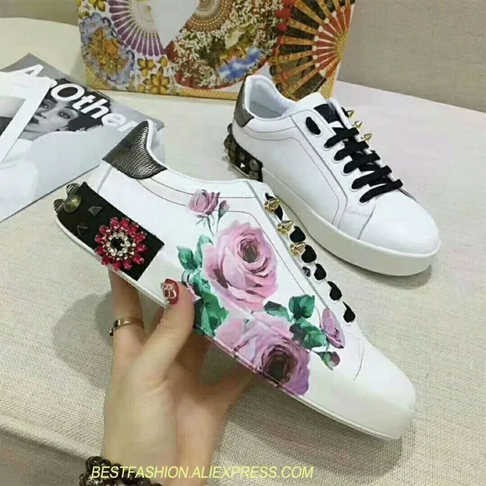 

2019 White Real Leather Flower Decor Women Sneaker Crystal Platform Shoes Casual Women Shoes Luxury Rivet Zapatillas Deportivas Mujer