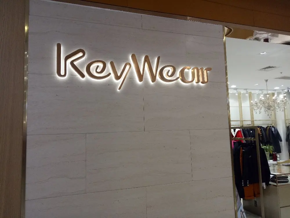 

Channel Letter, Outdoor Sign with LED, Made of Stainless Steel