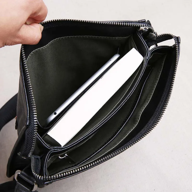 AETOO Leather men's bag vertical section ultra-thin shoulder bag Messenger bag head layer leather leisure business