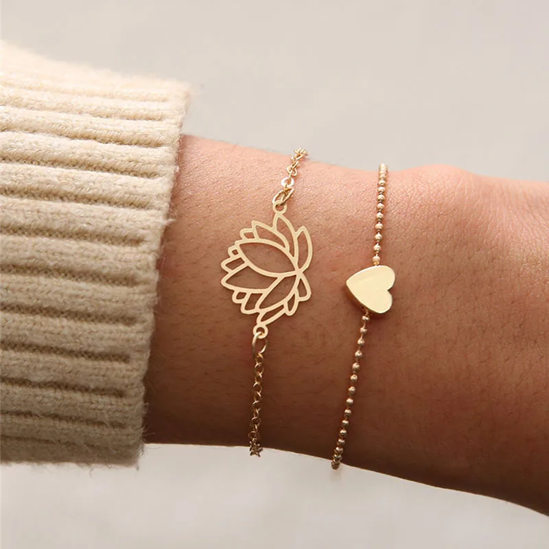 

Bohemian Hollow Flower Heart Punk Simple Bracelets Set For Women 2018 Retro Beads Heart Chain Casual Bracelet Handmade Jewelry