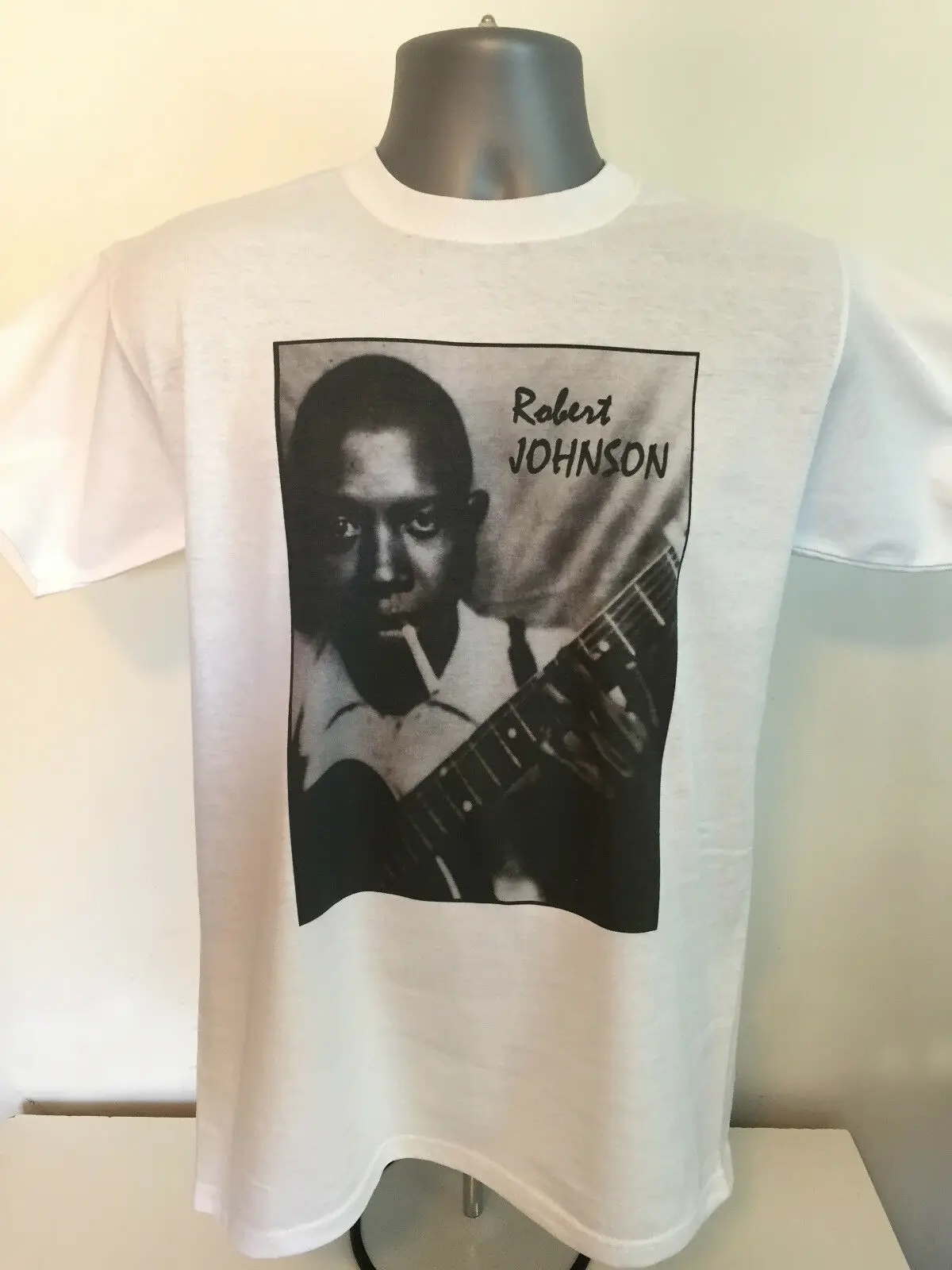 

ROBERT JOHNSON T-SHIRT Delta Blues Rock Guitar Hendrix Led Zeppelin Clapton