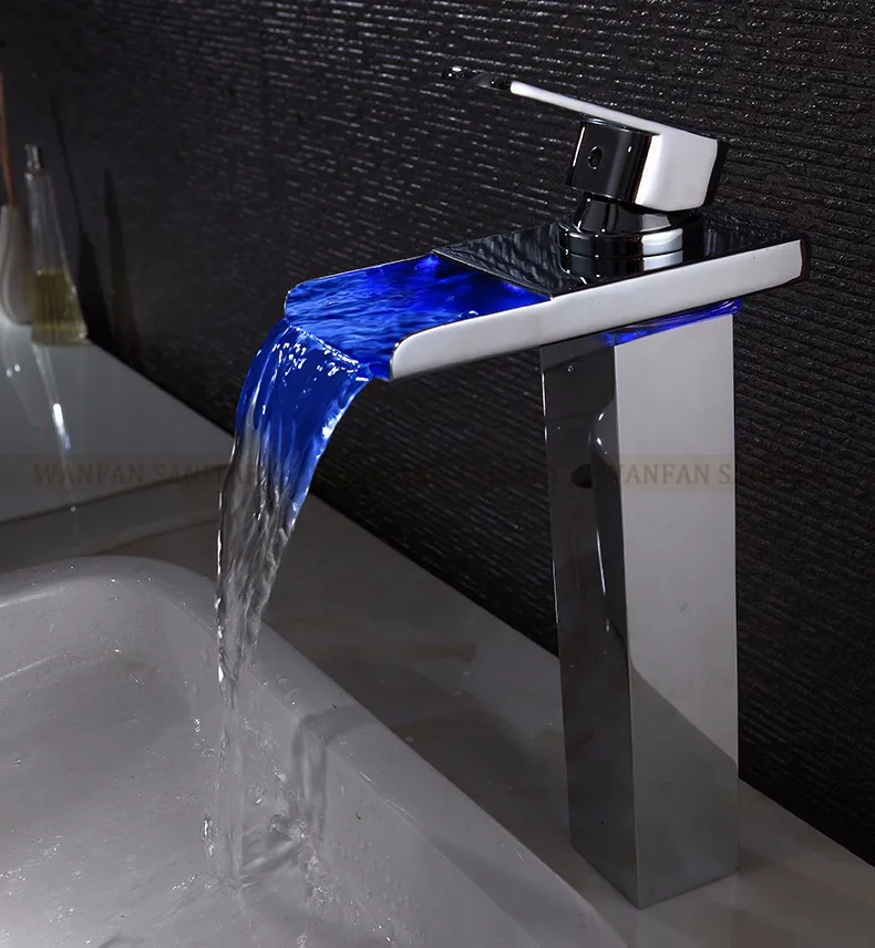 Кран для раковины хромированный дека контроль температуры светодиодный кран для раковины ванной комнаты водопад светодиодный светильник электрический кран смеситель водопроводный кран LH-16806