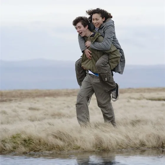 988d9e9924d452308e66022d38_560