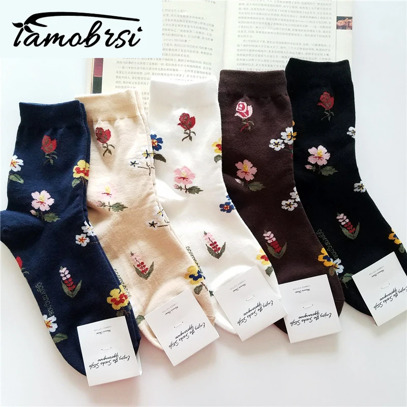 

2019 Korean American Retro Rose Autumn Winter Cotton Casual Socks Warm Women Streetwear Cute Funny Socks Short Happy Ankle Socks